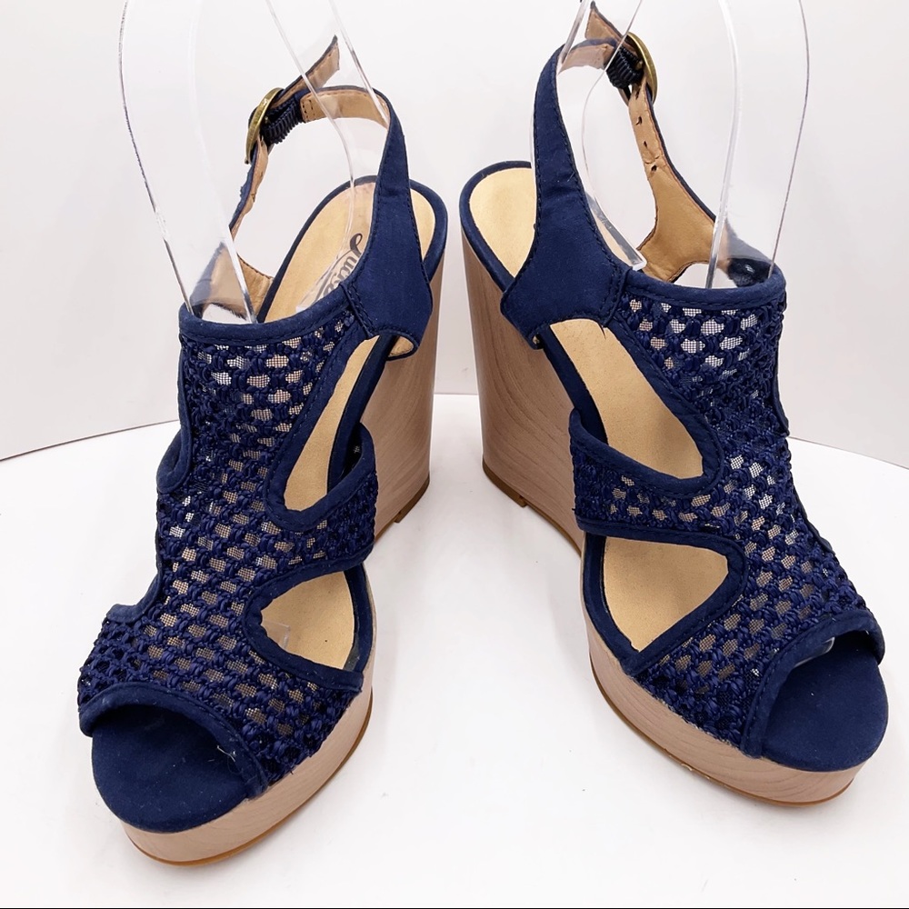 {Lucky Brand} Remmy Platform Wedge’s